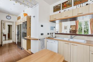 luxury apartment 3 Rooms for sale on MEULAN EN YVELINES (78250)
