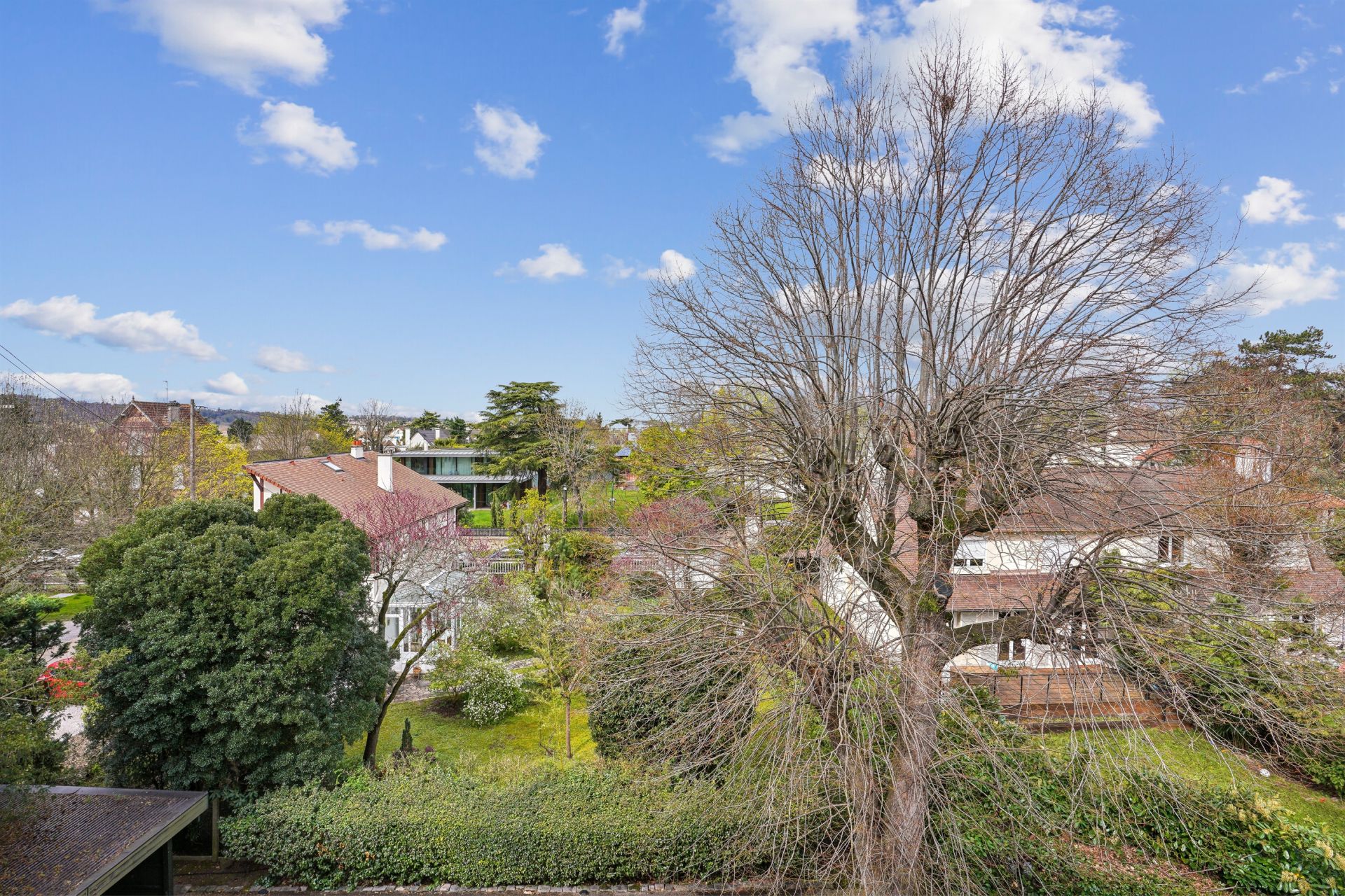 mansion 11 Rooms for sale on CROISSY SUR SEINE (78290)