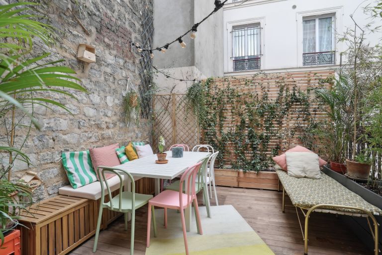 luxury apartment 5 Rooms for sale on PARIS (75010)