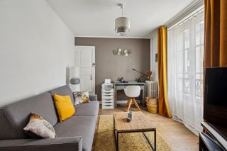 luxury house 6 Rooms for sale on MONTFORT L AMAURY (78490)