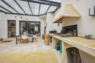 luxury house 6 Rooms for sale on MONTFORT L AMAURY (78490)