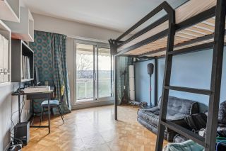 luxury apartment 5 Rooms for sale on ST CLOUD (92210)