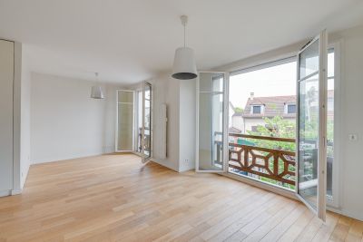 townhouse 4 Rooms for sale on SURESNES (92150) Sale Townhouse Suresnes 4 Rooms 100 m²