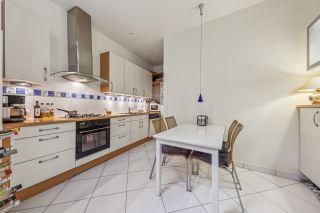 luxury apartment 6 Rooms for sale on PARIS (75017)