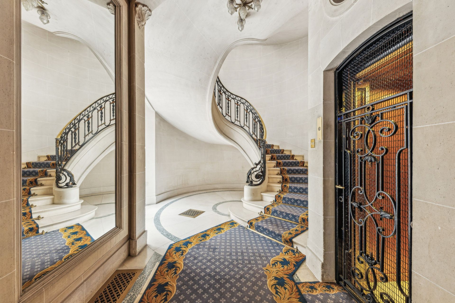 appartement de luxe 6 Pièces en vente sur PARIS (75016)