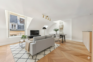 luxury apartment 2 Rooms for sale on PARIS (75003)