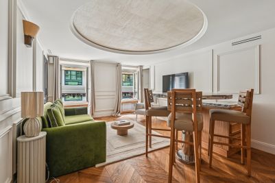 Sale Luxury apartment Paris 2 3 Rooms 69.62 m²