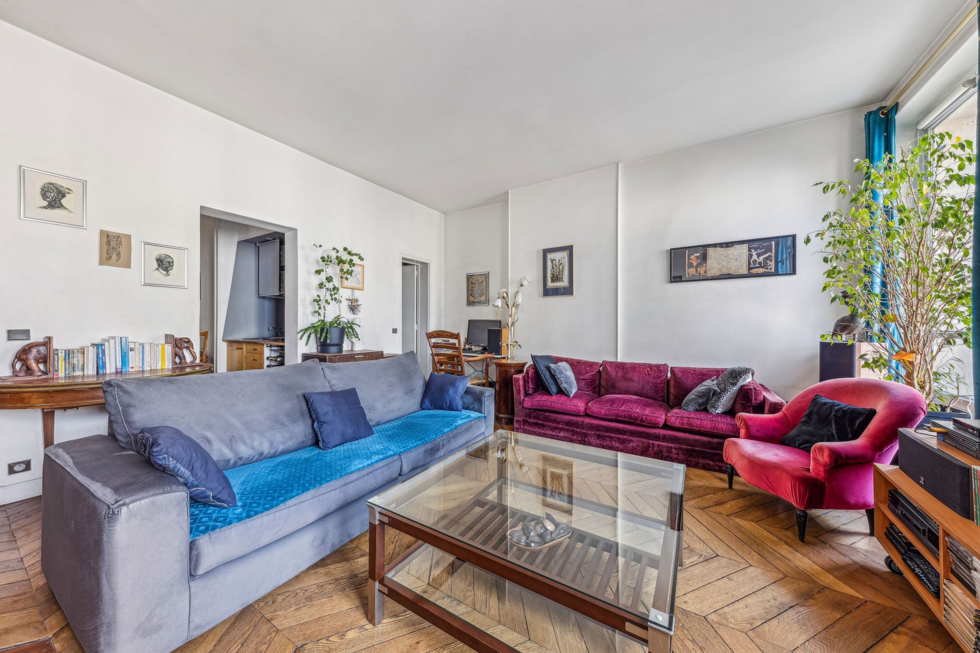 luxury apartment 4 Rooms for sale on PARIS (75001)