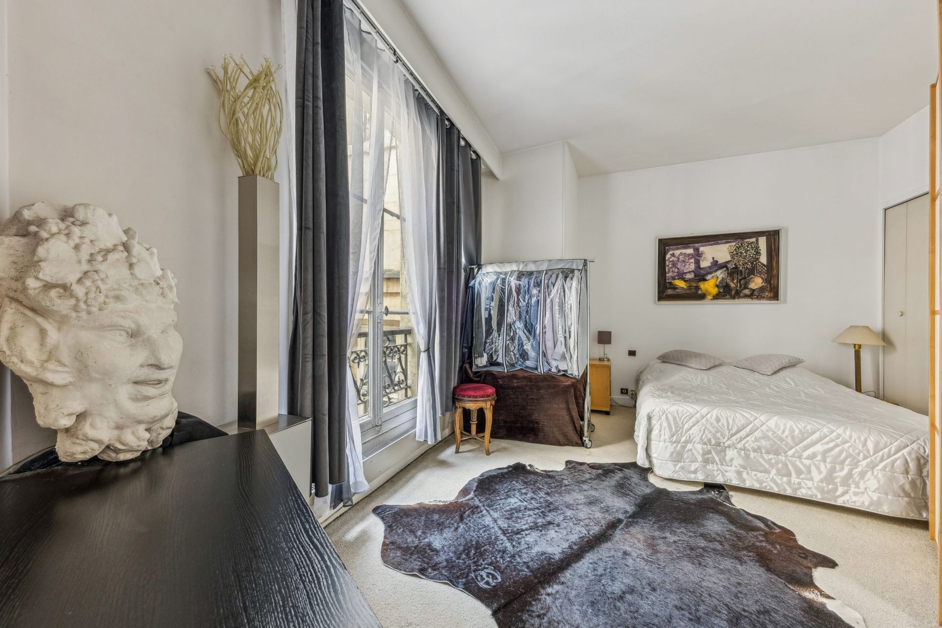 luxury apartment 4 Rooms for sale on PARIS (75001)