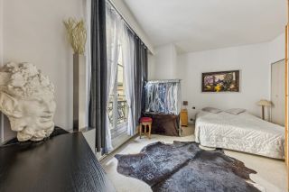 luxury apartment 4 Rooms for sale on PARIS (75001)