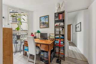 luxury apartment 4 Rooms for sale on PARIS (75001)