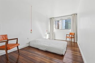 luxury apartment 4 Rooms for sale on COURBEVOIE (92400)