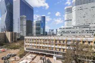 luxury apartment 4 Rooms for sale on COURBEVOIE (92400)