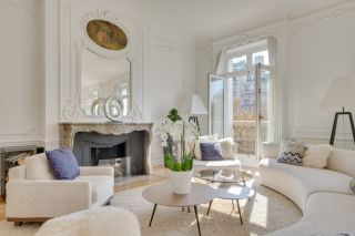 luxury apartment 8 Rooms for sale on PARIS (75016)