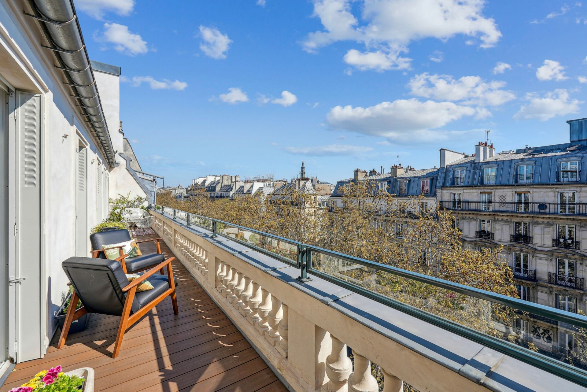 Curated visual reference: Gallery Detail: Sale Luxury Apartment Paris 10 5 Rooms 154 M²