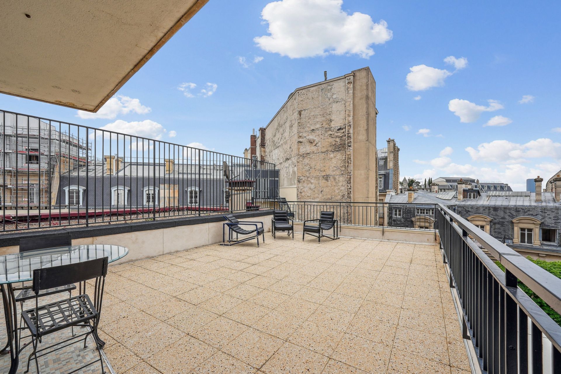 appartement de luxe 1 pièce en vente sur PARIS (75116)