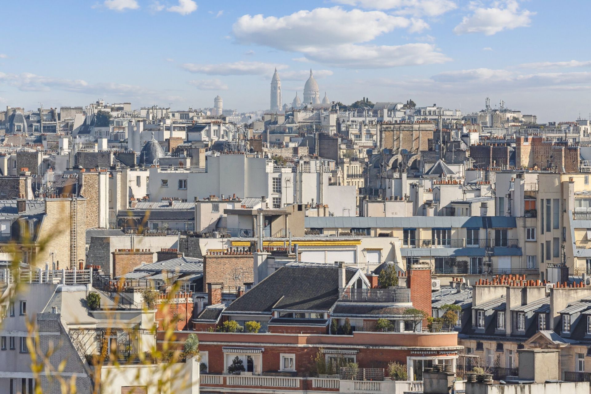 luxury apartment 4 Rooms for sale on PARIS (75016)