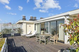 luxury apartment 4 Rooms for sale on PARIS (75016)