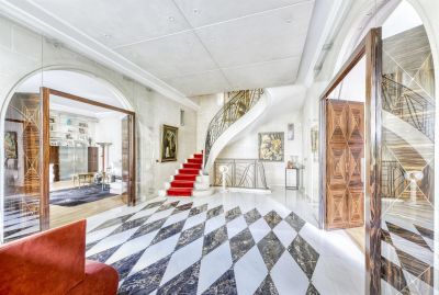 mansion (hôtel particulier) 9 Rooms for sale on NEUILLY SUR SEINE (92200) Sale Mansion (hôtel particulier) Neuilly-sur-Seine 9 Rooms 335 m²