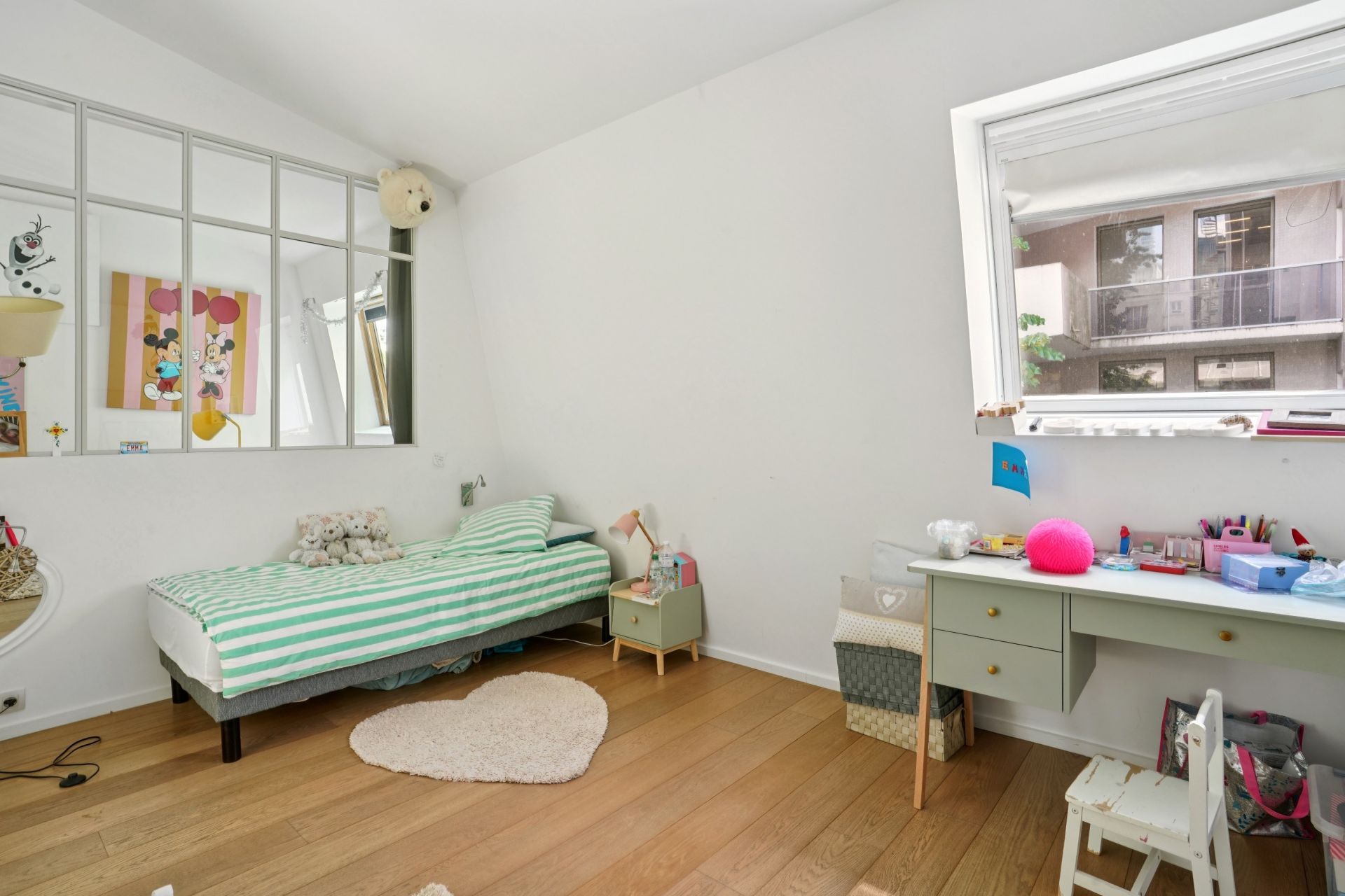 luxury house 8 Rooms for sale on NEUILLY SUR SEINE (92200)