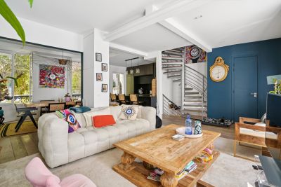 Sale Luxury house Neuilly-sur-Seine 8 Rooms 200.43 m²