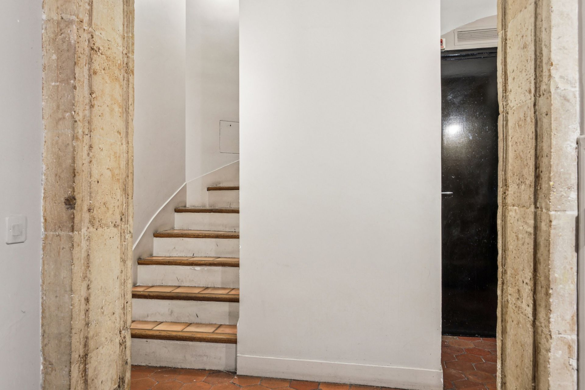 luxury apartment 7 Rooms for sale on PARIS (75005)