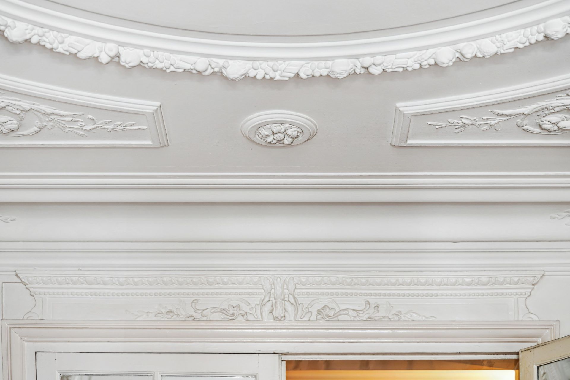 luxury apartment 5 Rooms for sale on PARIS (75016)