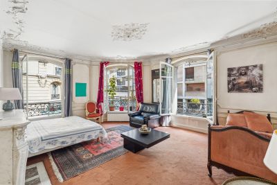 Sale Luxury apartment Paris 16 5 Rooms 126 m²