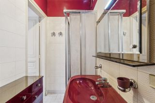 luxury apartment 5 Rooms for sale on PARIS (75016)