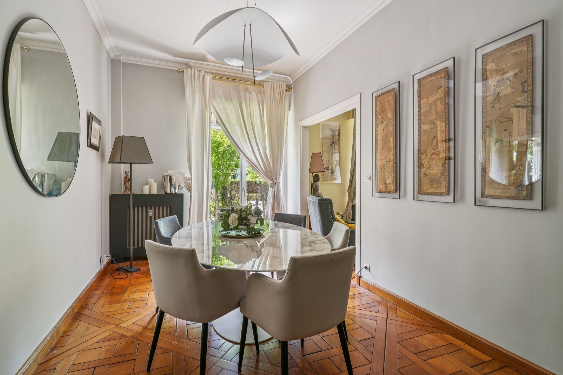 luxury apartment 6 Rooms for sale on NEUILLY SUR SEINE (92200)