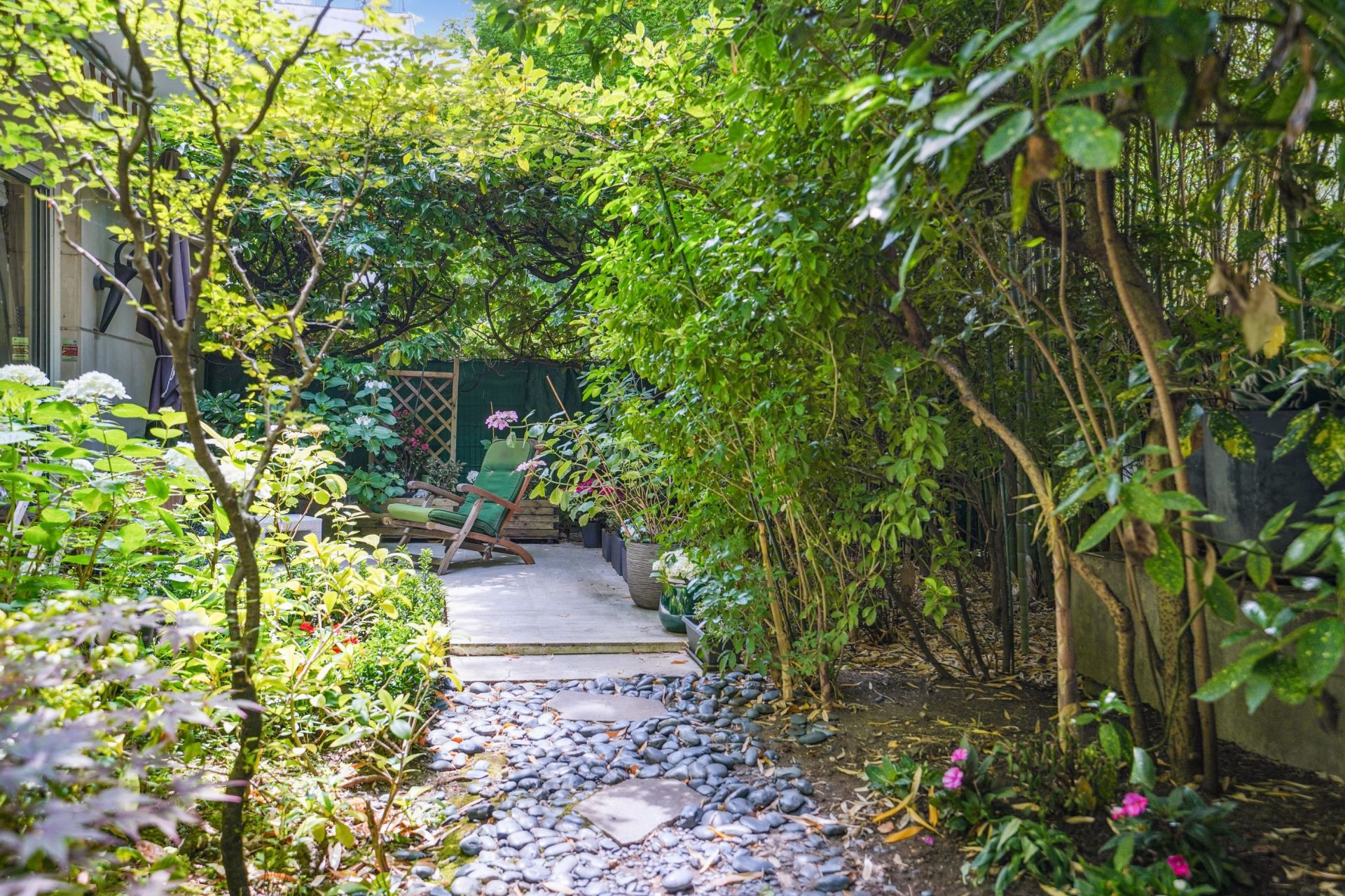 luxury apartment 6 Rooms for sale on NEUILLY SUR SEINE (92200)