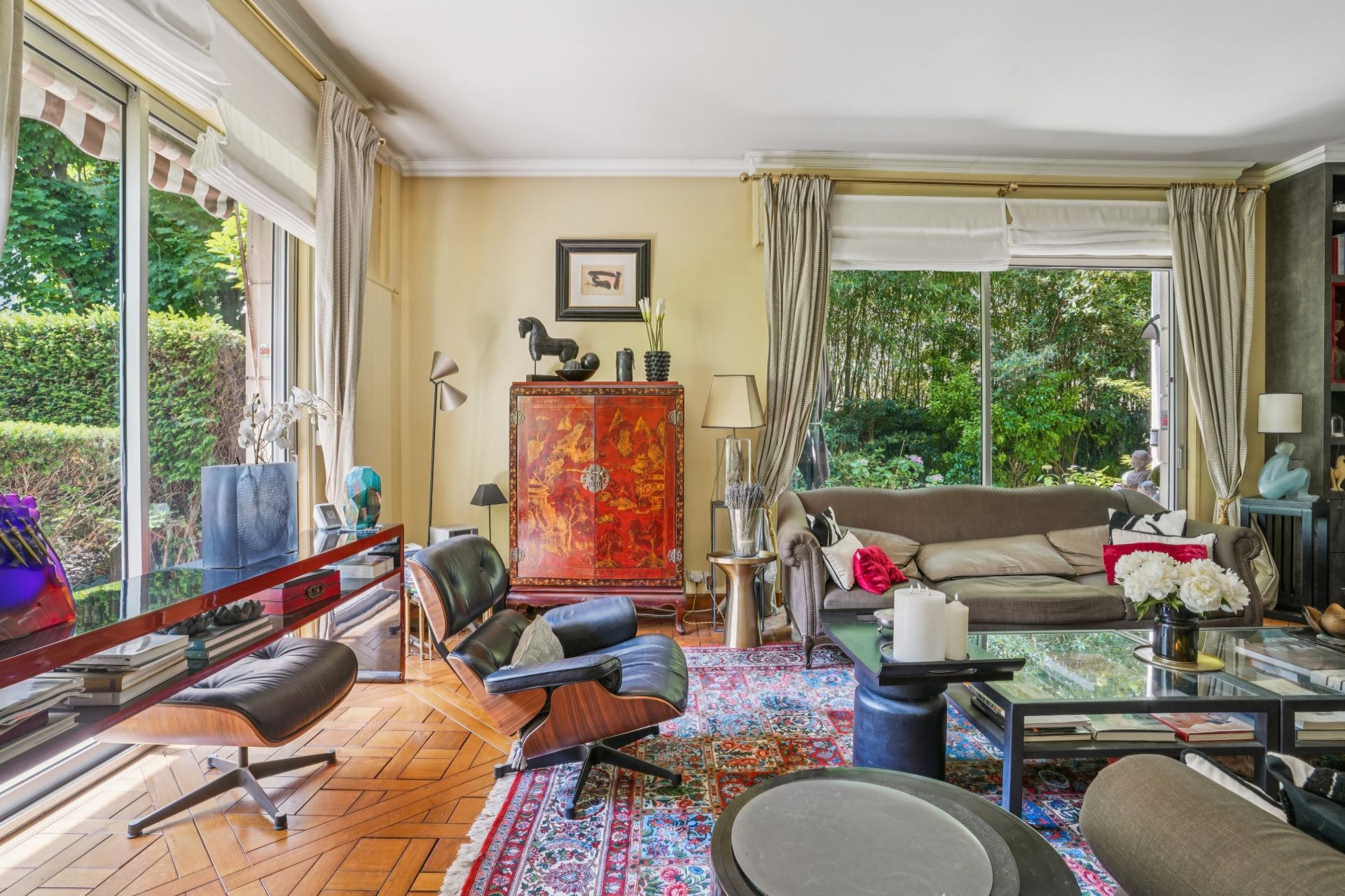 luxury apartment 6 Rooms for sale on NEUILLY SUR SEINE (92200)