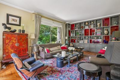 Sale Luxury apartment Neuilly-sur-Seine 6 Rooms 136 m²