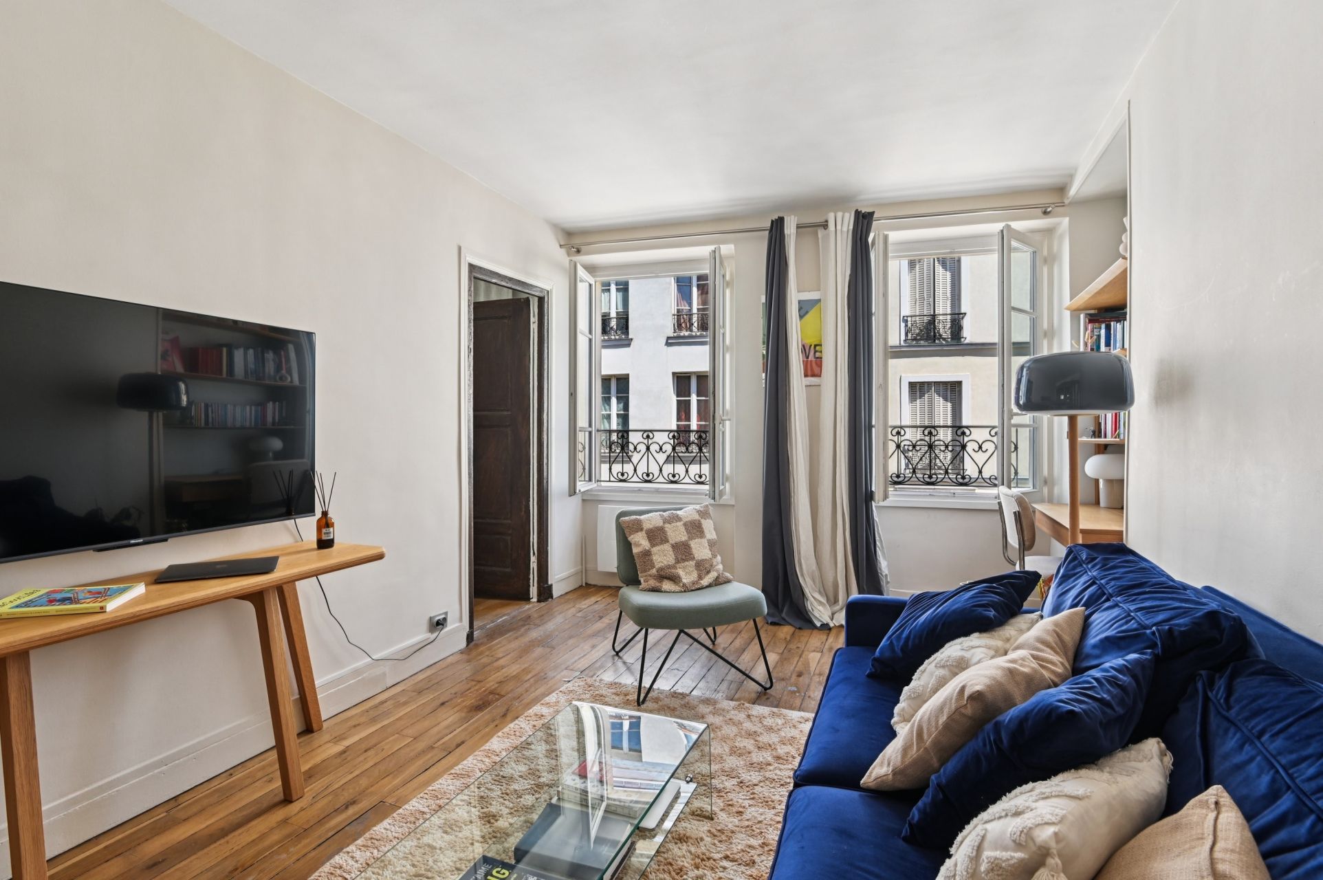 luxury apartment 3 Rooms for sale on PARIS (75011)