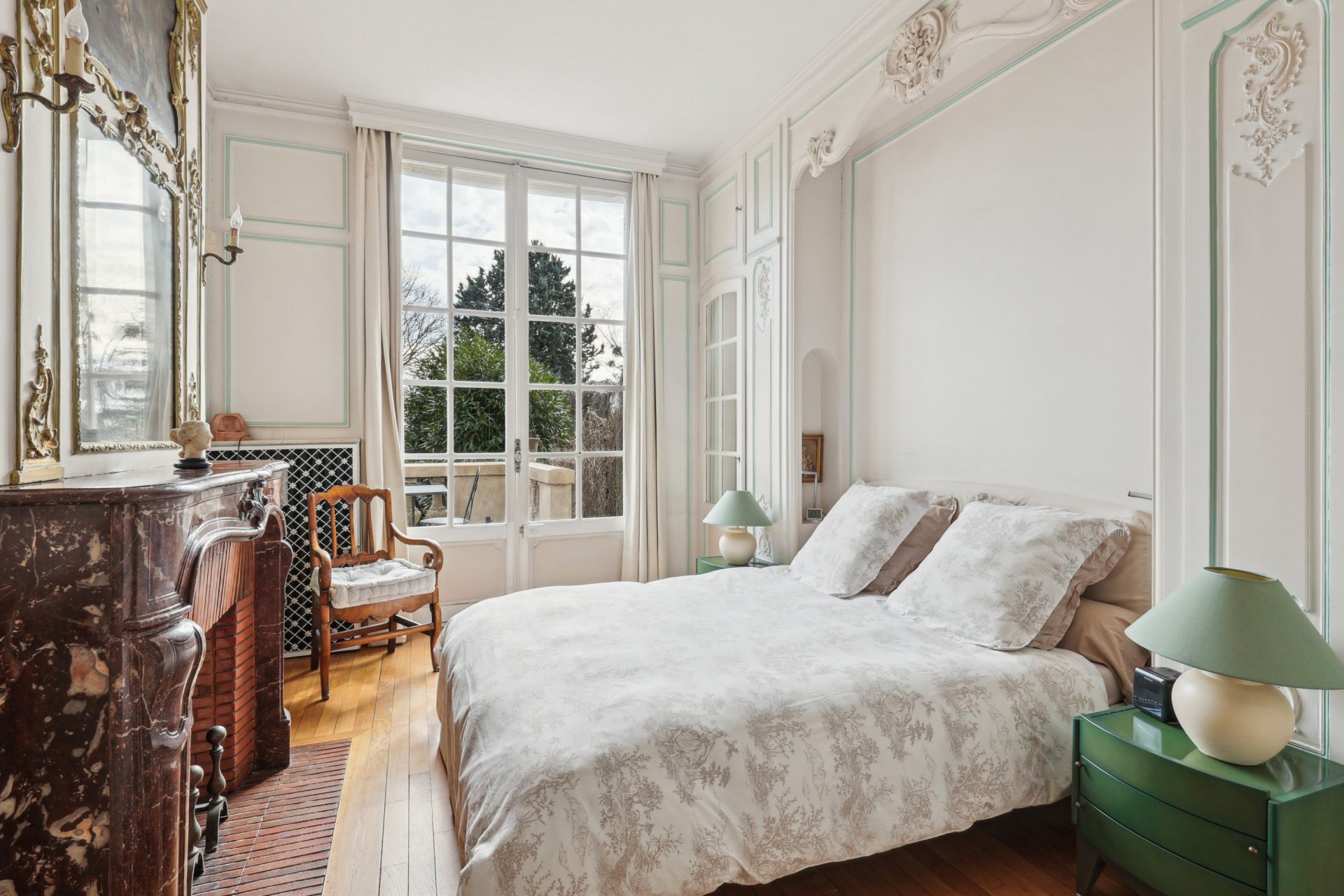 maison de luxe 10 Pièces en vente sur ST CLOUD (92210)