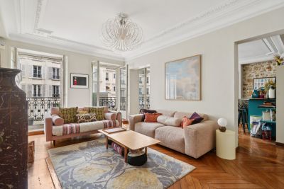 Sale Luxury apartment Paris 17 5 Rooms 114.62 m²