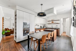 luxury apartment 7 Rooms for sale on PARIS (75001)