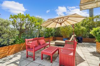 luxury apartment 5 Rooms for sale on NEUILLY SUR SEINE (92200)