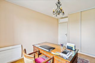 luxury apartment 5 Rooms for sale on NEUILLY SUR SEINE (92200)