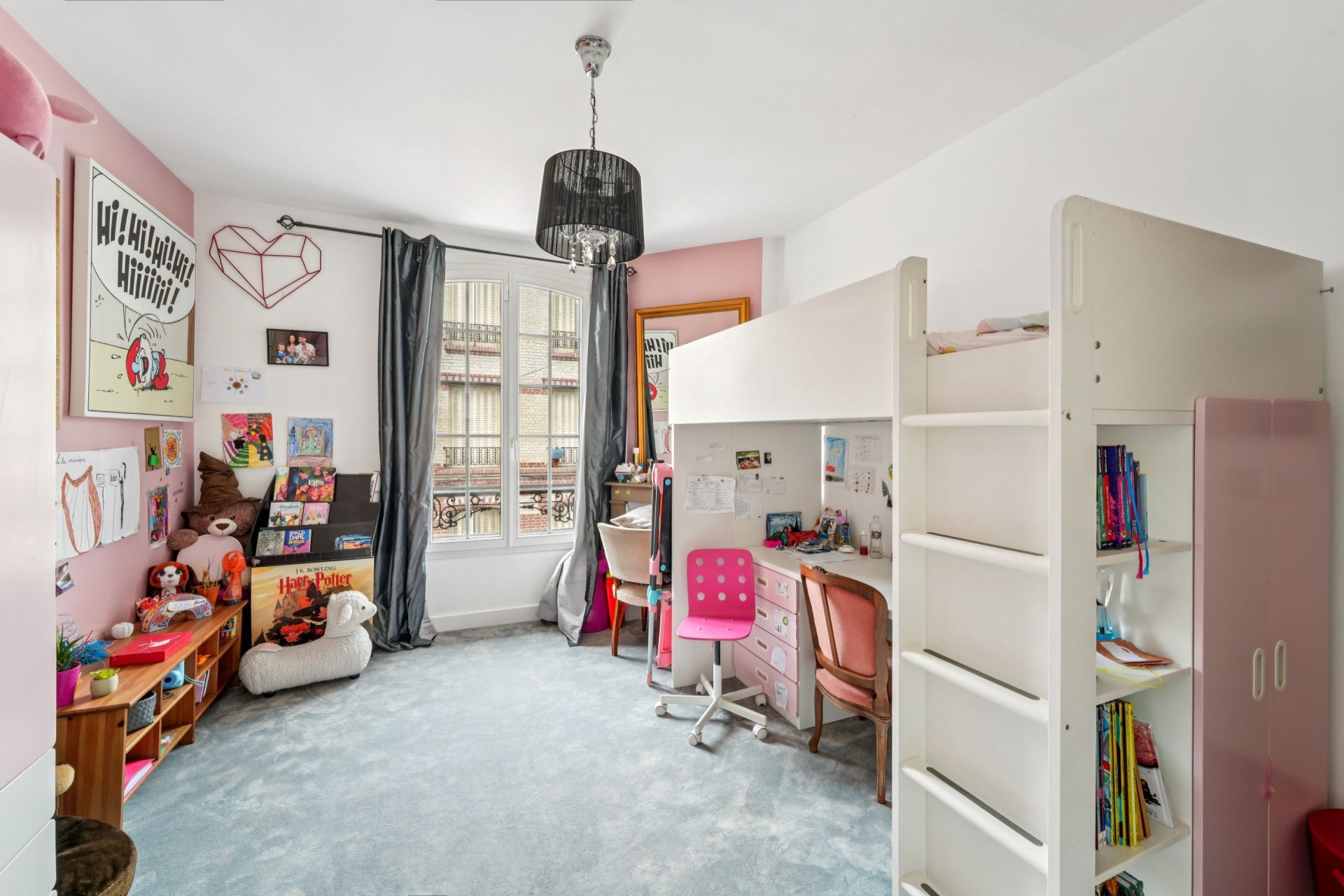 luxury house 6 Rooms for sale on ASNIERES SUR SEINE (92600)