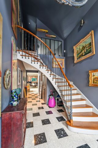 luxury house 6 Rooms for sale on ASNIERES SUR SEINE (92600)