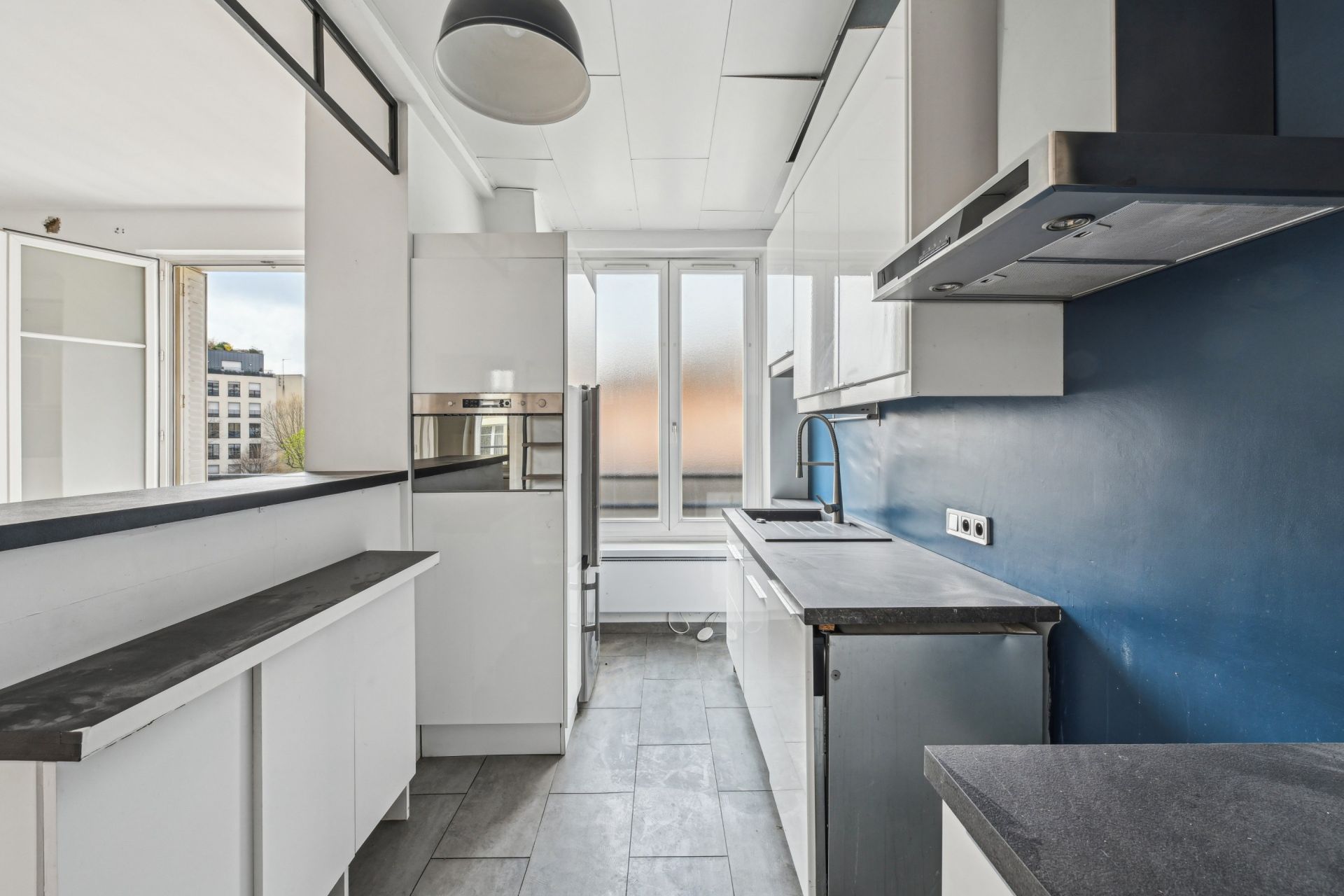 luxury apartment 5 Rooms for sale on BOULOGNE BILLANCOURT (92100)