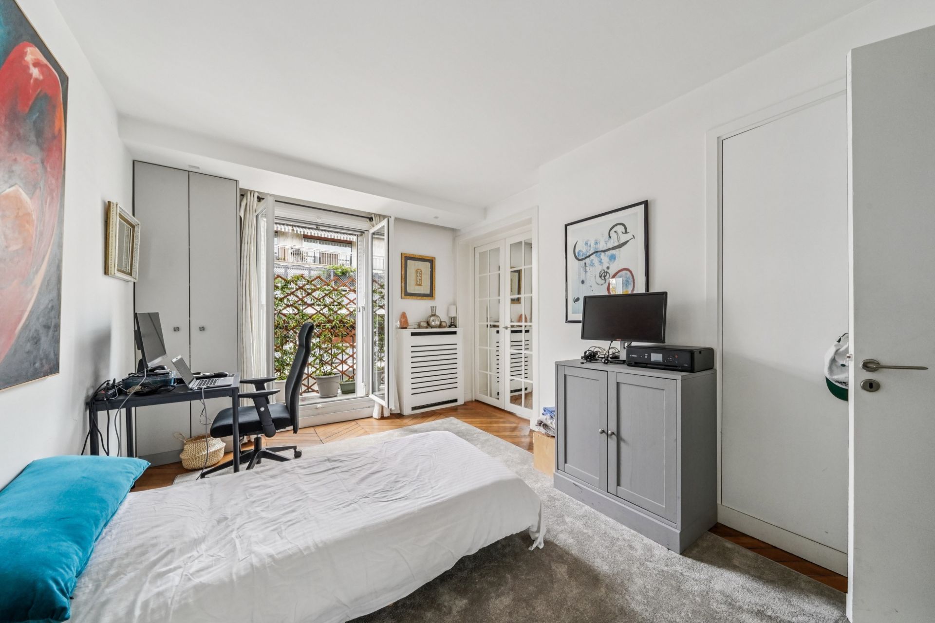 luxury apartment 3 Rooms for sale on PARIS (75016)