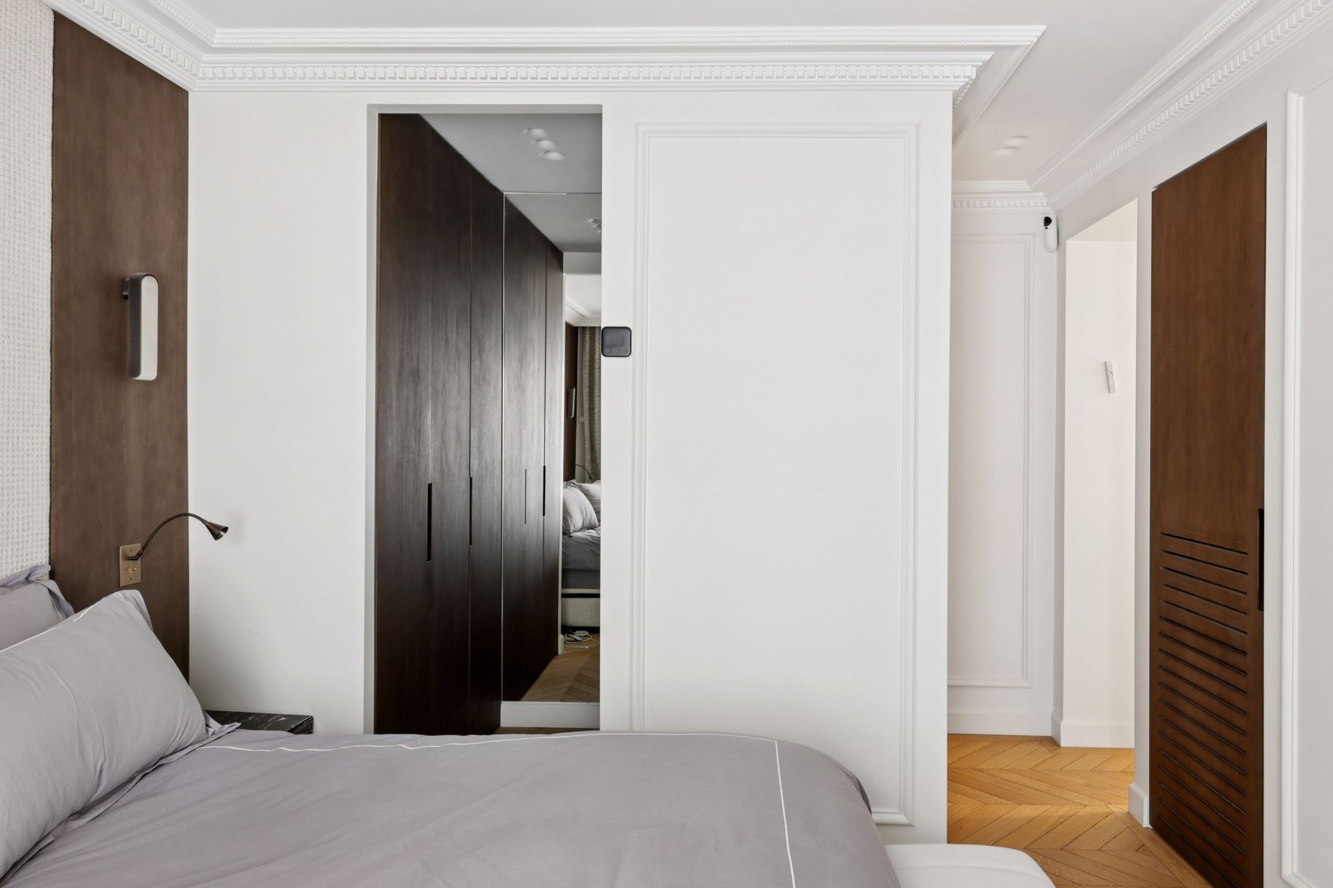 luxury apartment 4 Rooms for sale on NEUILLY SUR SEINE (92200)