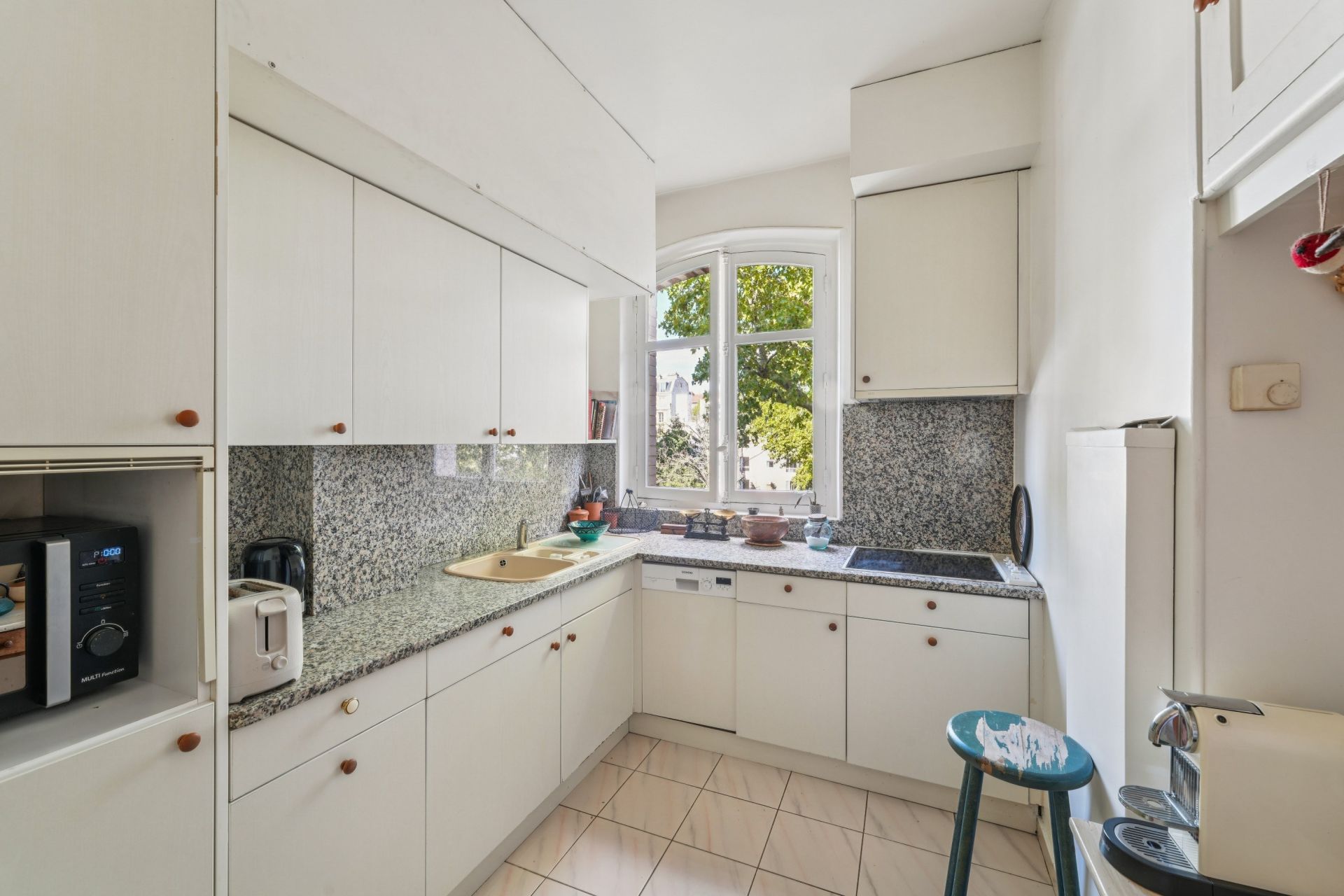 luxury apartment 3 Rooms for sale on NEUILLY SUR SEINE (92200)