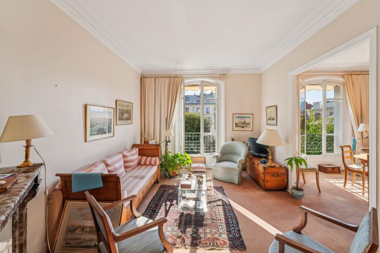 luxury apartment 3 Rooms for sale on NEUILLY SUR SEINE (92200)