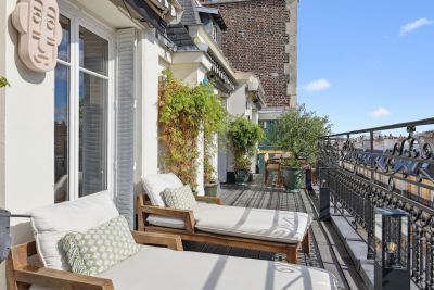 luxury apartment 6 Rooms for sale on PARIS (75016) Sale Luxury apartment Paris 16 6 Rooms 312 m²