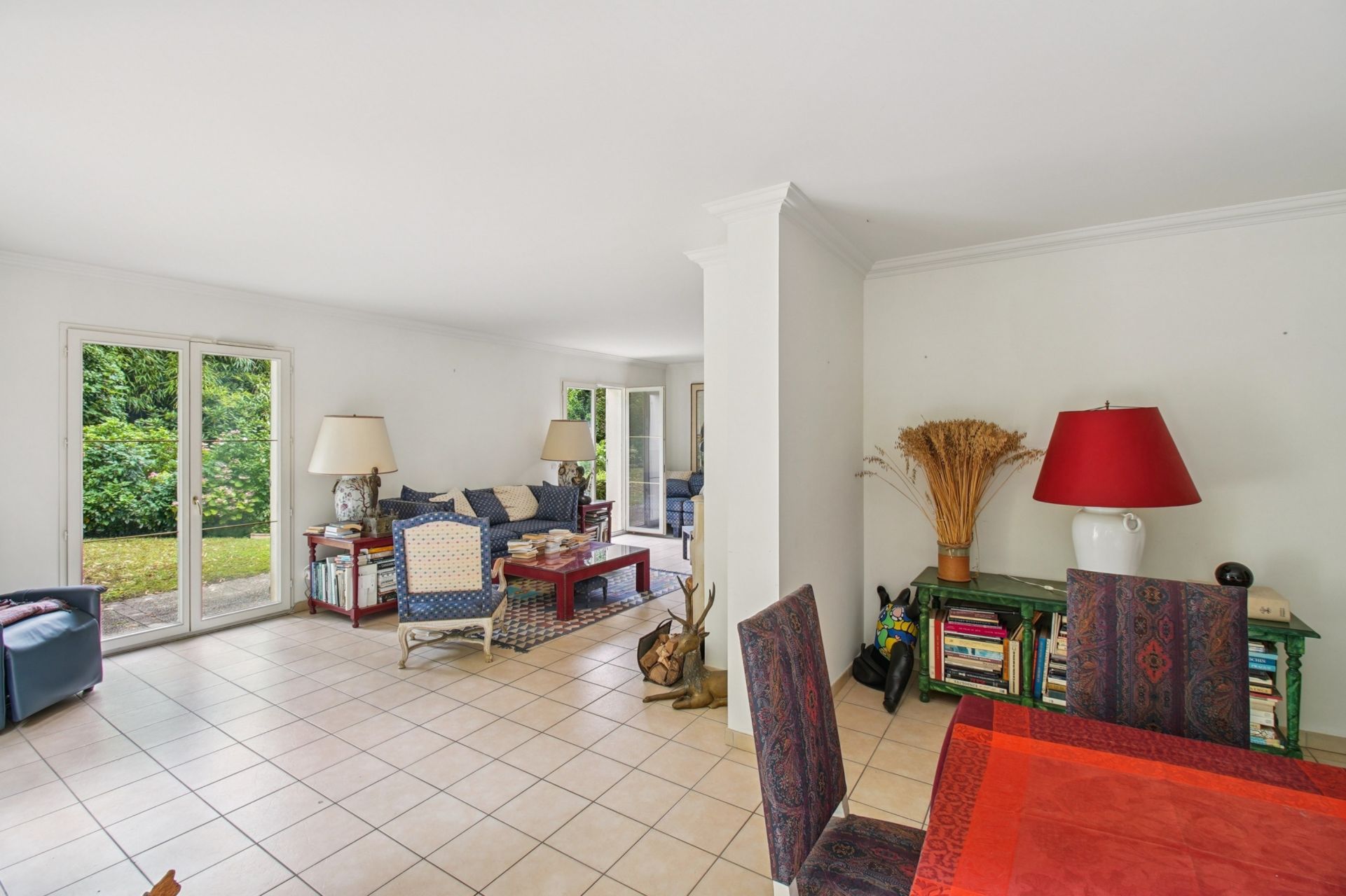 luxury house 7 Rooms for sale on MONTFORT L AMAURY (78490)