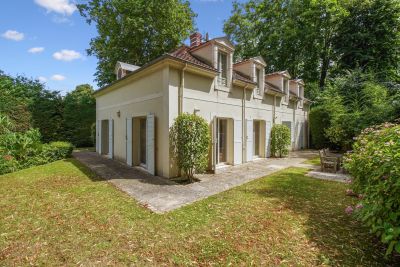 luxury house 7 Rooms for sale on MONTFORT L AMAURY (78490) Sale Luxury house Montfort-l'Amaury 7 Rooms 193 m²