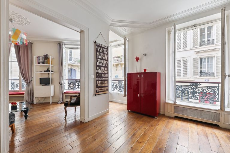 luxury apartment 4 Rooms for sale on PARIS (75003)